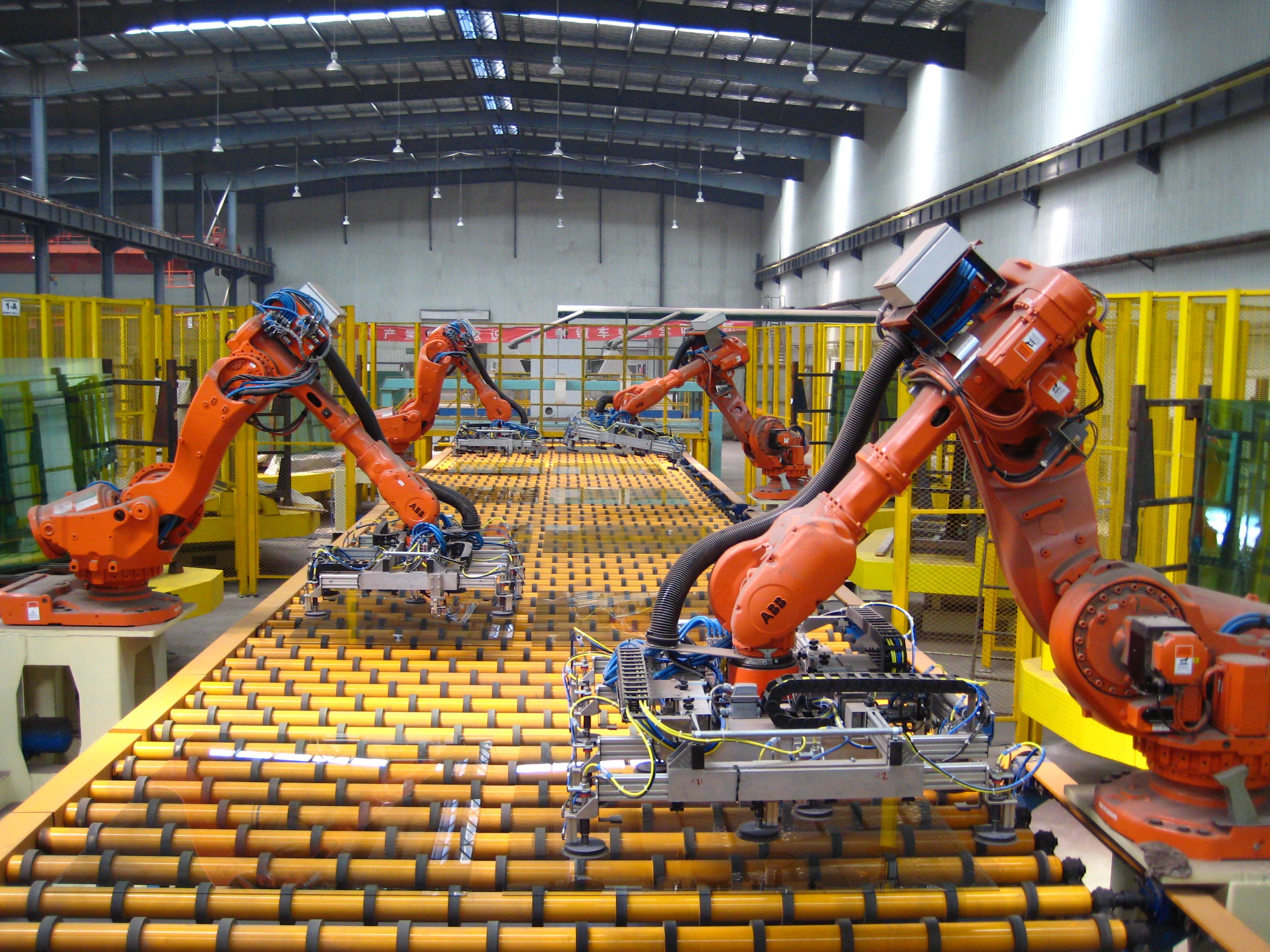 robots used in manufacturing